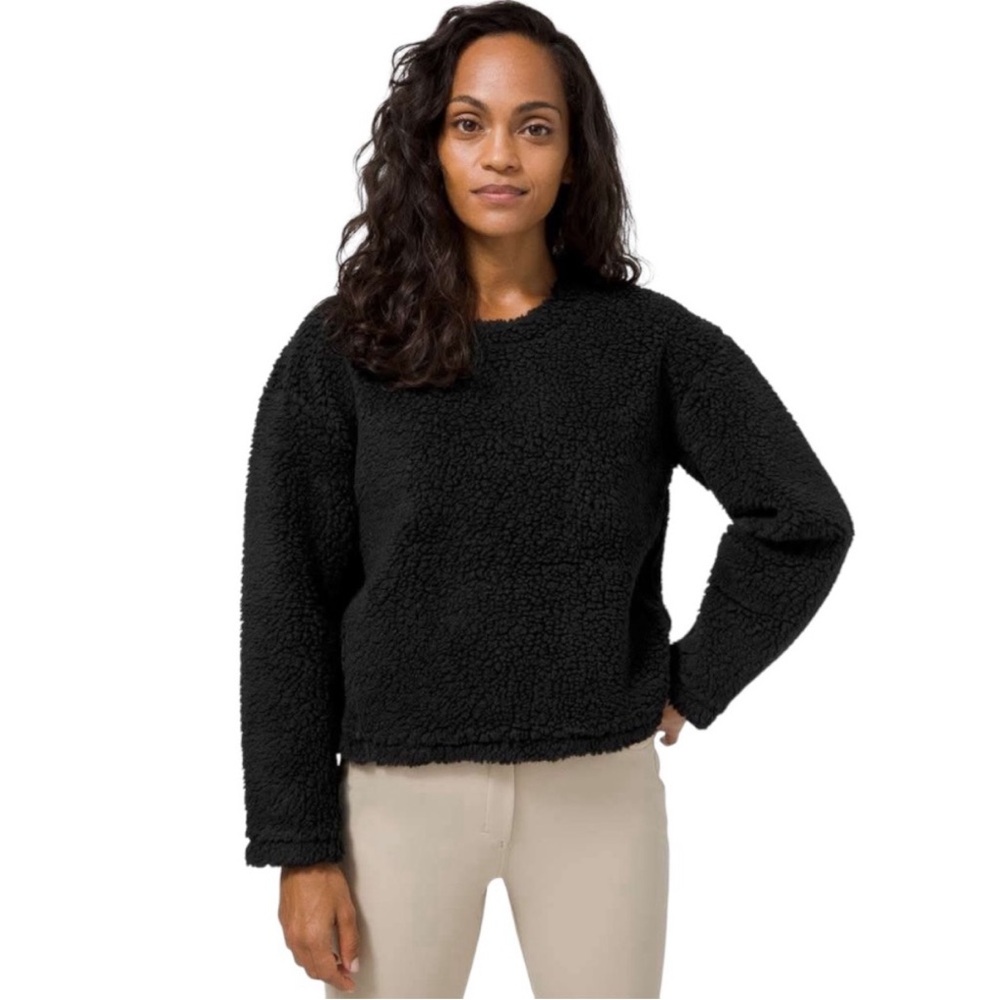 Lululemon Athletica Black Wool Blend Pullover Size 4